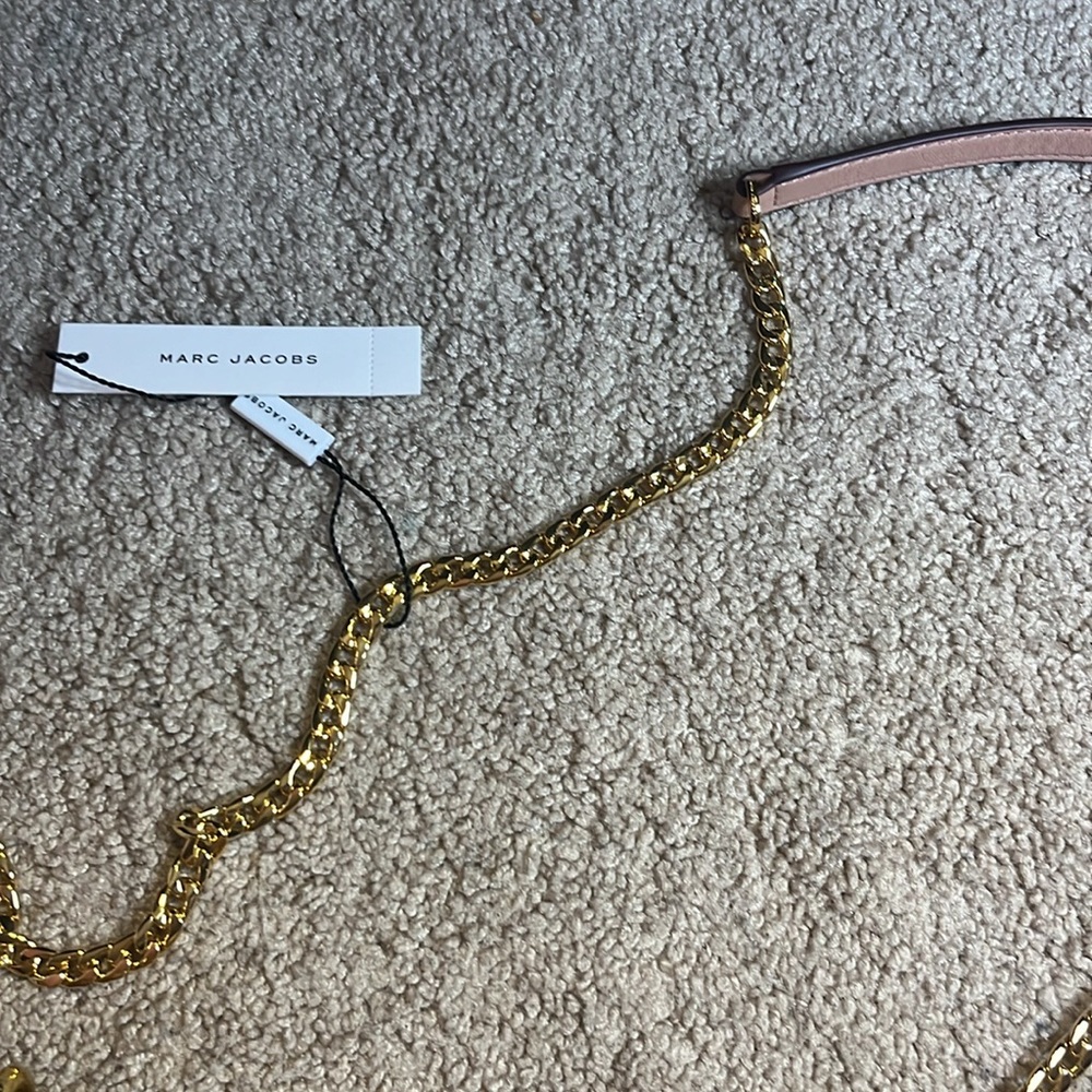 Marc Jacob’s Pink rose large crossbody gold chain designer with gift bag leather - Picture 9 of 16